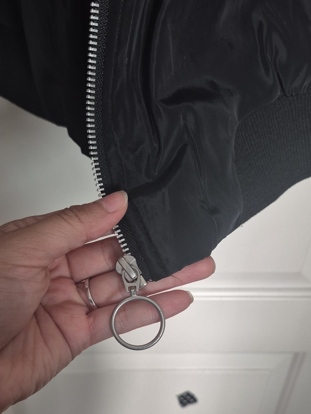 Bomber Jacket - Picture 5 of 6